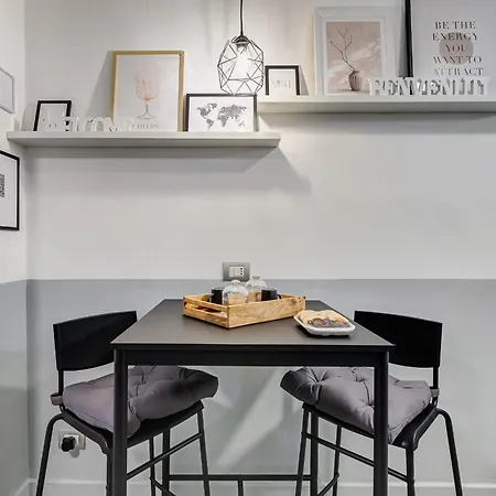 Dom wakacyjny Diecipassi Dal Colosseo *