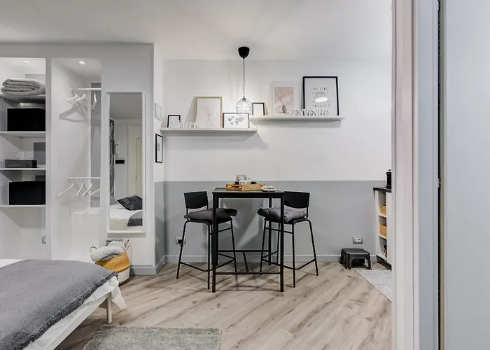 Diecipassi Dal Colosseo Дом отдыха *