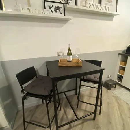 Ferienhaus Diecipassi Dal Colosseo Rom